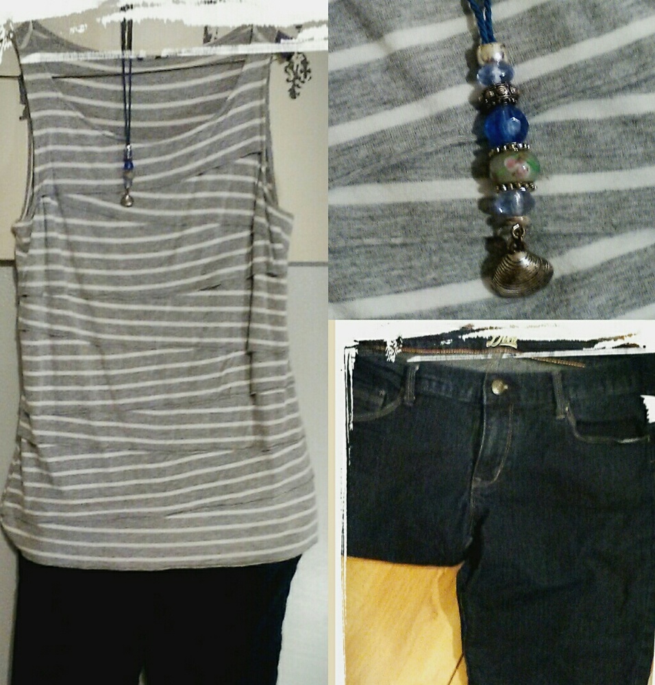🐎 Old Navy Casual Tank Jean Capri Beaded Necklace